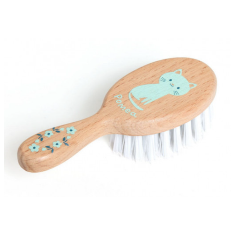 Brosse pour poupée Pomea